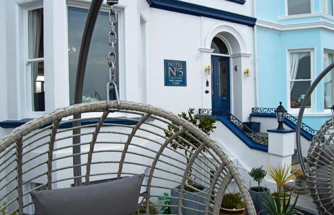 Hotel No5, Beachfront With Free Private Car Park Llandudno Exterior foto